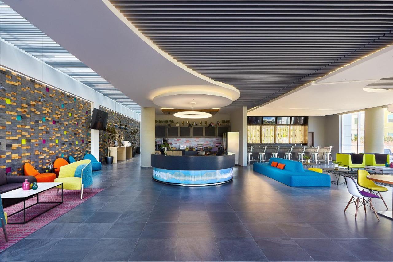 Aloft Queretaro Hotel Exterior photo