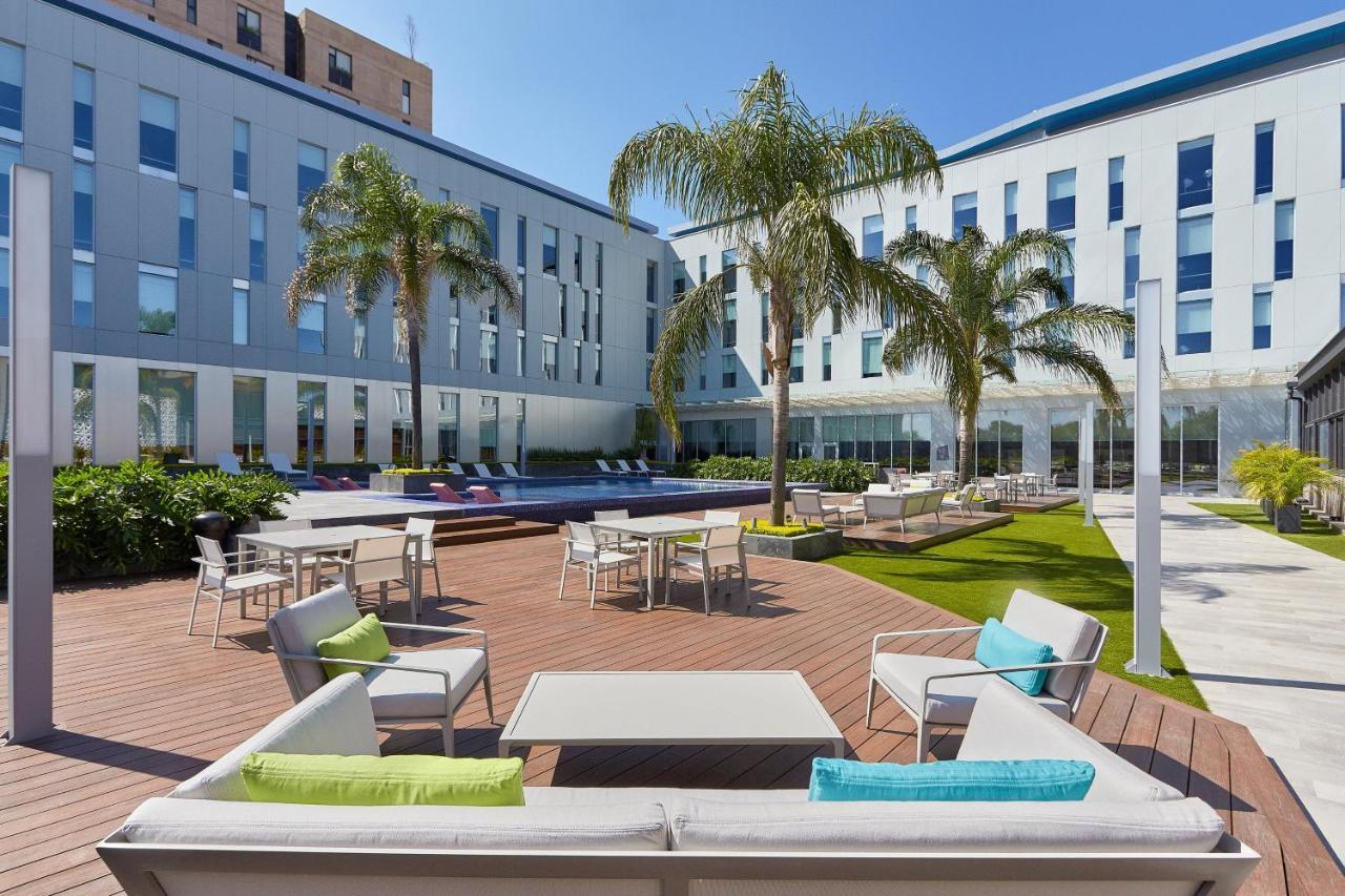 Aloft Queretaro Hotel Exterior photo