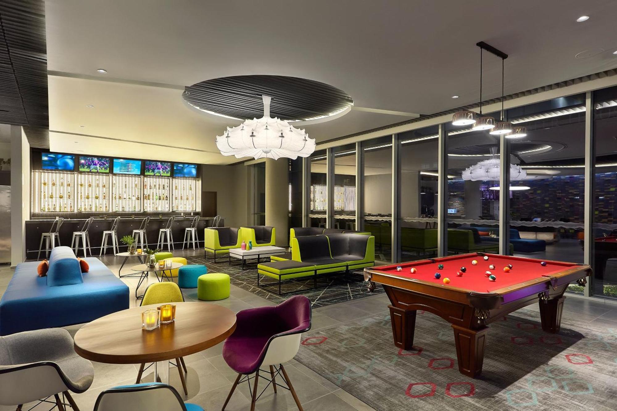 Aloft Queretaro Hotel Exterior photo